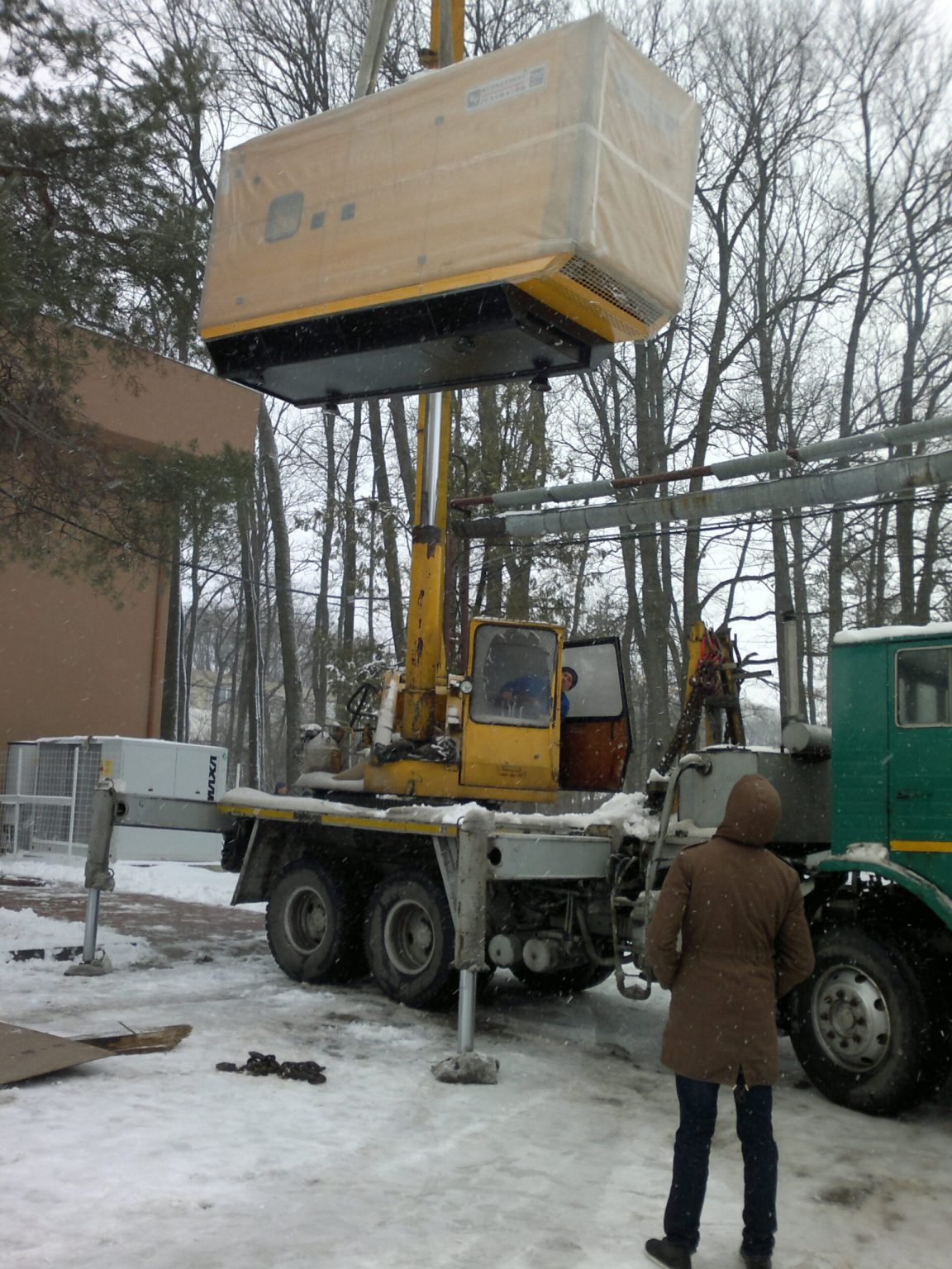 Generator_diesel_200KVA_KJ-scaled.jpg